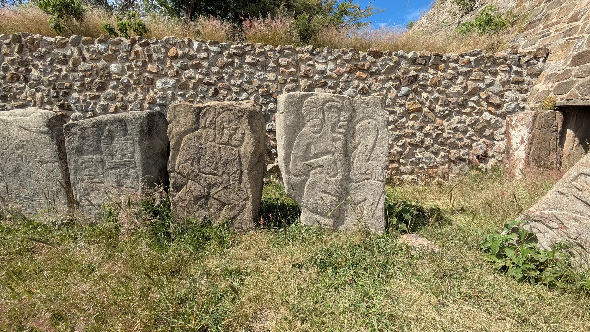 Monte Alban Danzantes